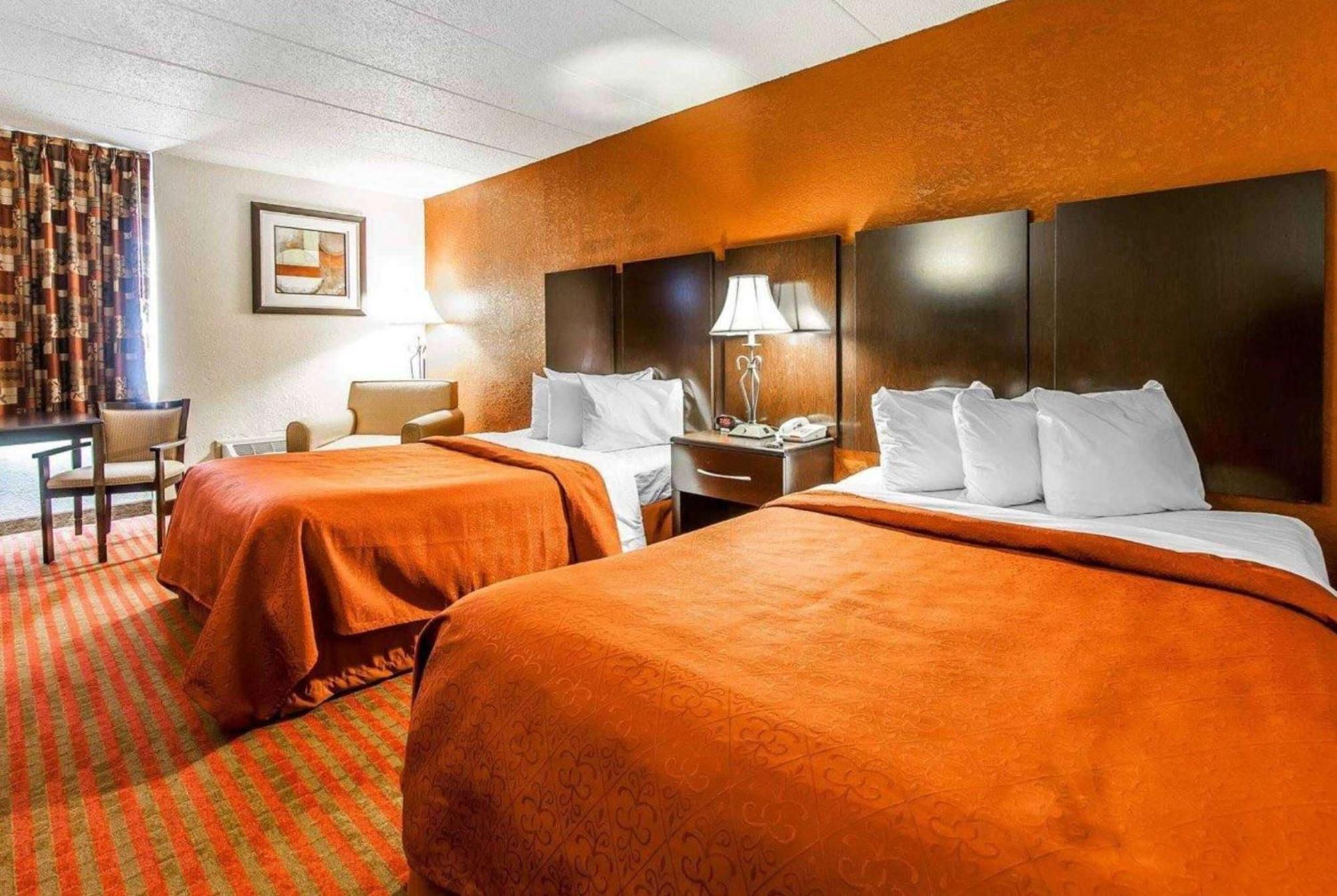 Wingate By Wyndham Marietta Conference Center Ohio Hotel Bagian luar foto